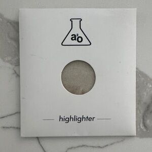 🌸5/$25🌸 A2O highlighter in self made